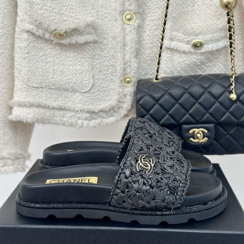 Ch*el slippers